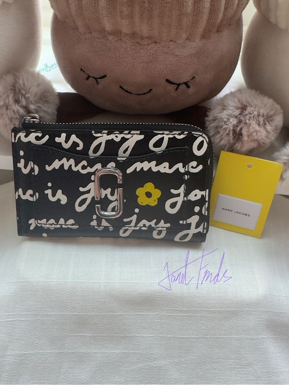 NWT ๐ผ Marc Jacobs The Joy Top Zip Multi Snapshot Wallet